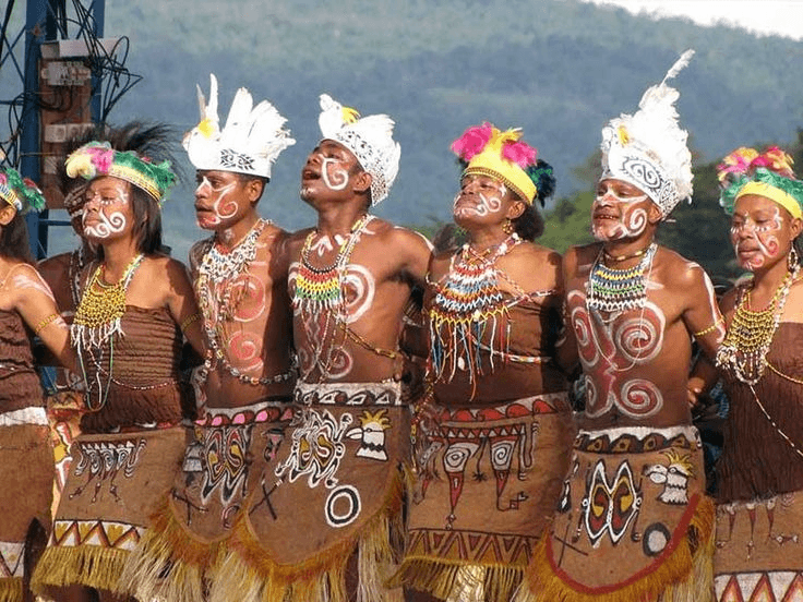 Raja Ampat Cultural Dance. https://id.pinterest.com/pin/731835008167619865/