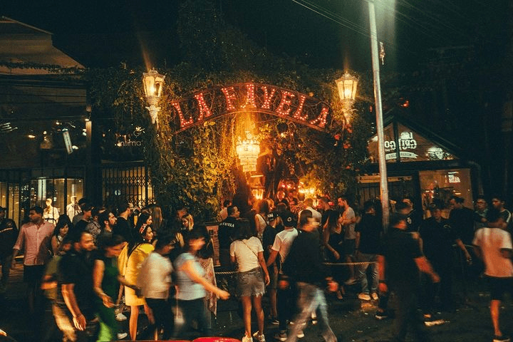 La Favela. Instagram lafavelabali_
